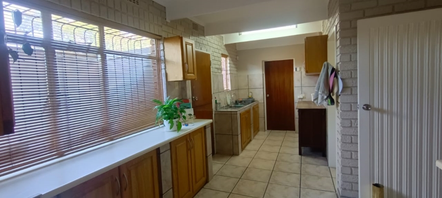 5 Bedroom Property for Sale in Kuruman Northern Cape